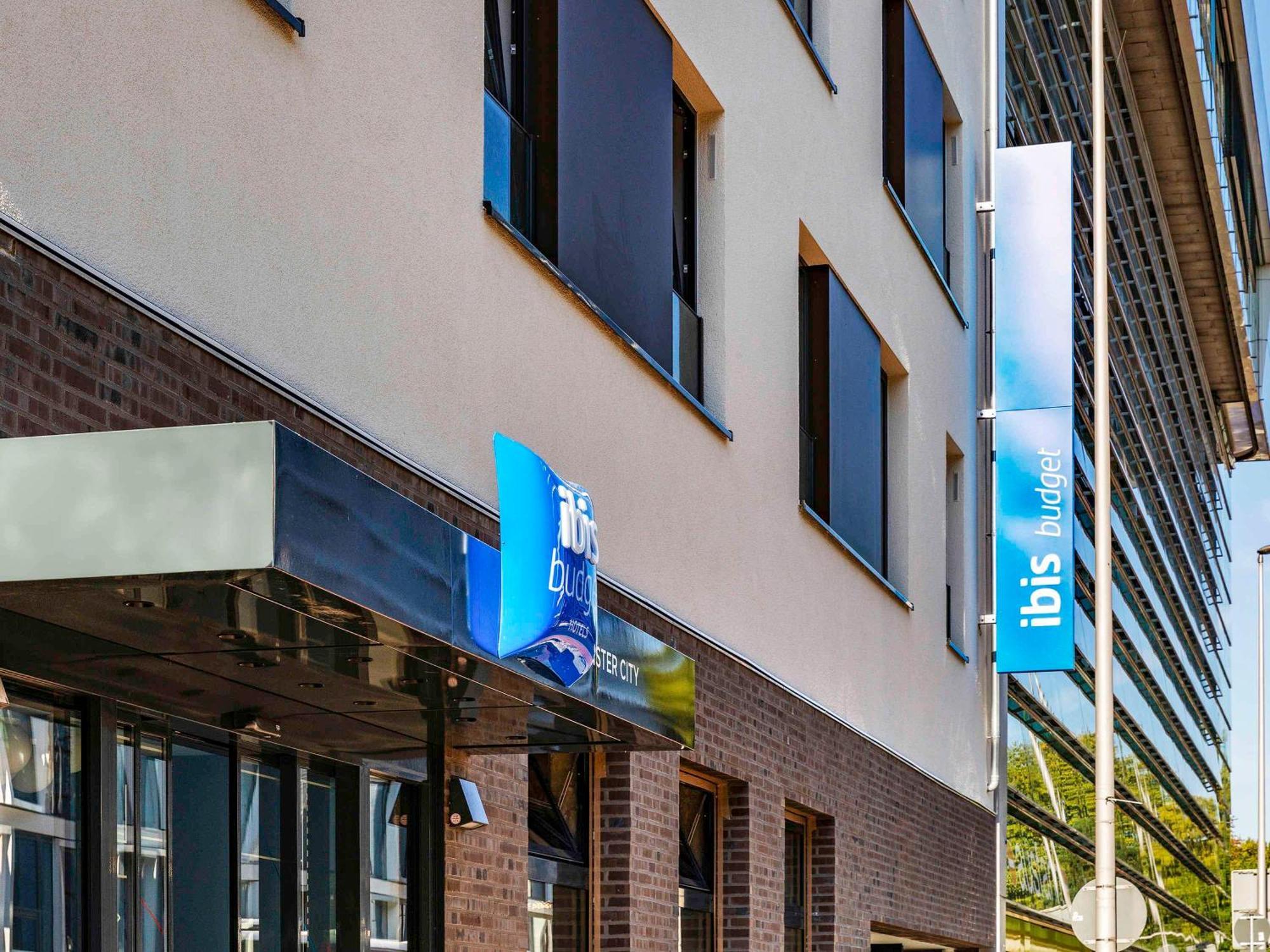 Ibis Budget Muenster City Bagian luar foto